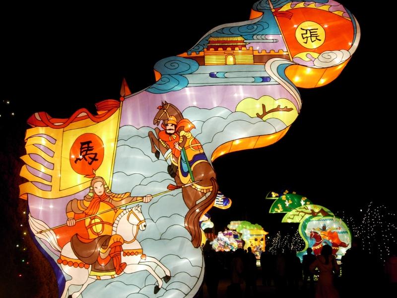 诸葛亮给我最大的启示就是未雨绸缪和忠诚尽职。就说“草船借箭”，他提前算准大雾天气