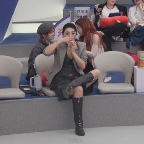 乘风破浪的姐姐淡淡你吃的好霸气乘风破浪的姐姐‖ 