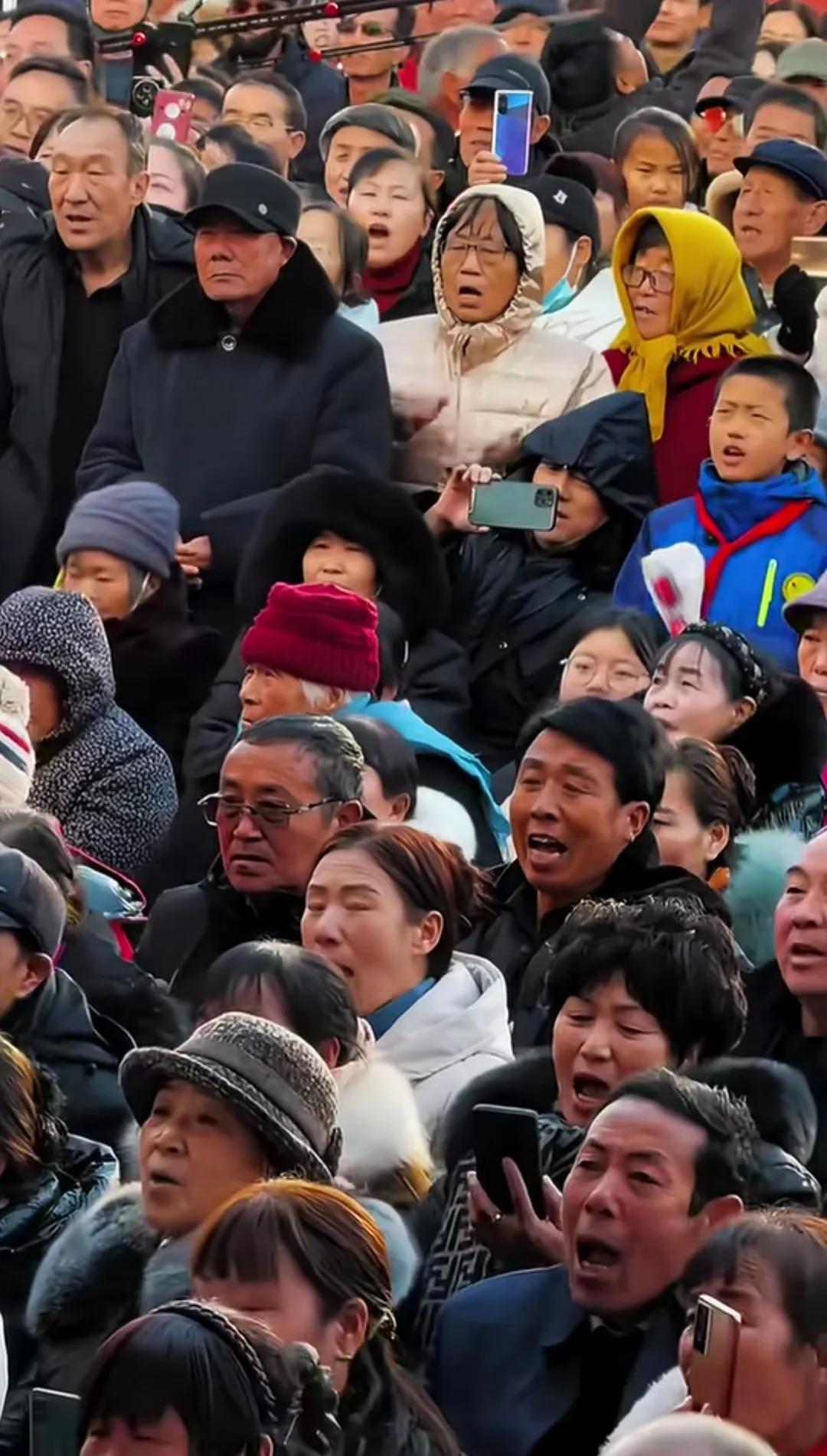 小时候听见唱戏就烦，现在听起来越来越有味道了，是不是我也老了？[捂脸]