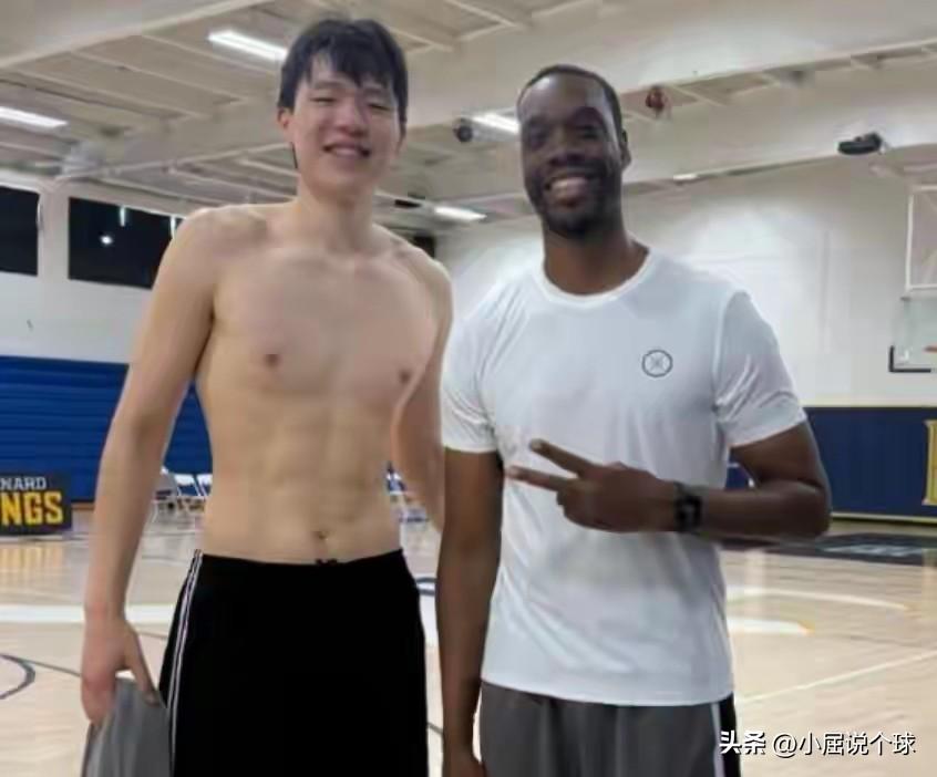 一个水桶最短的那块木板决定了水桶的容量，中国男篮内线不弱，除了杨瀚森还有胡金秋、