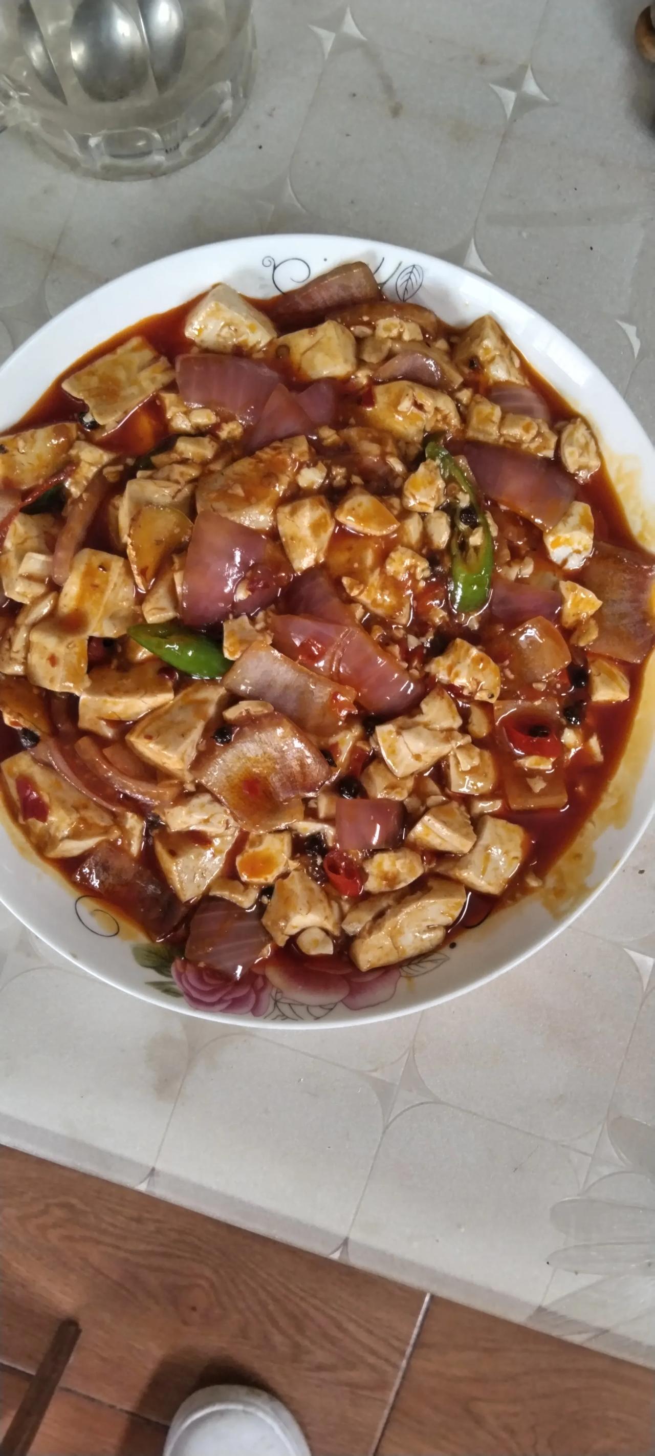条友们这麻婆豆腐做的咋样[呲牙]
