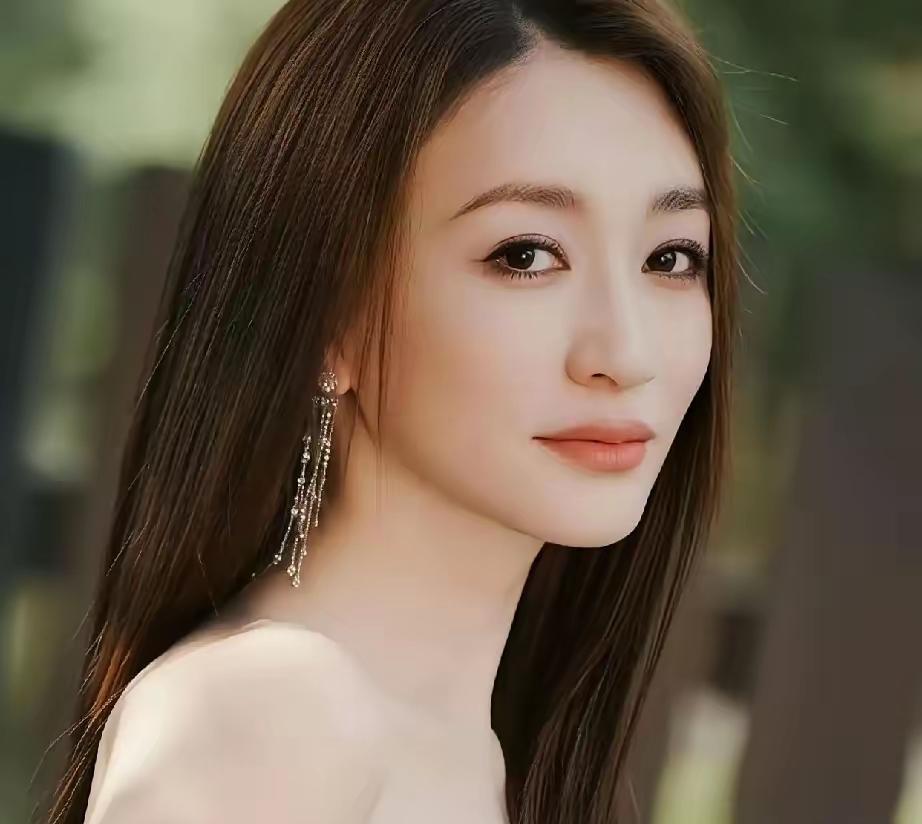 李小冉给天下女人上了一课！
你可以结婚，
也可以离婚，
但你一定要记住，结婚之后