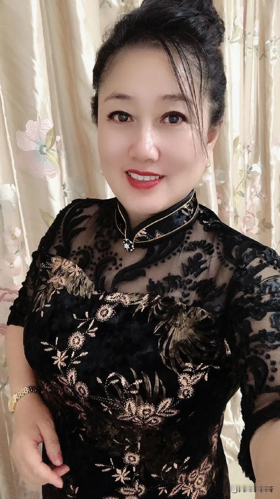 猜猜阿姨多大了？