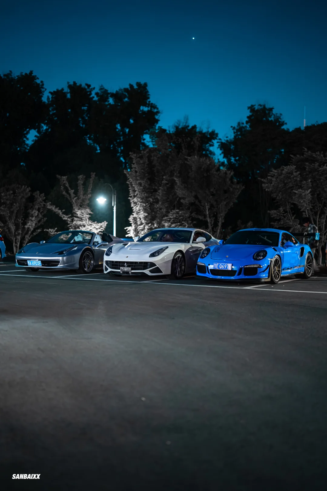深夜溜车 V12 V8 V6