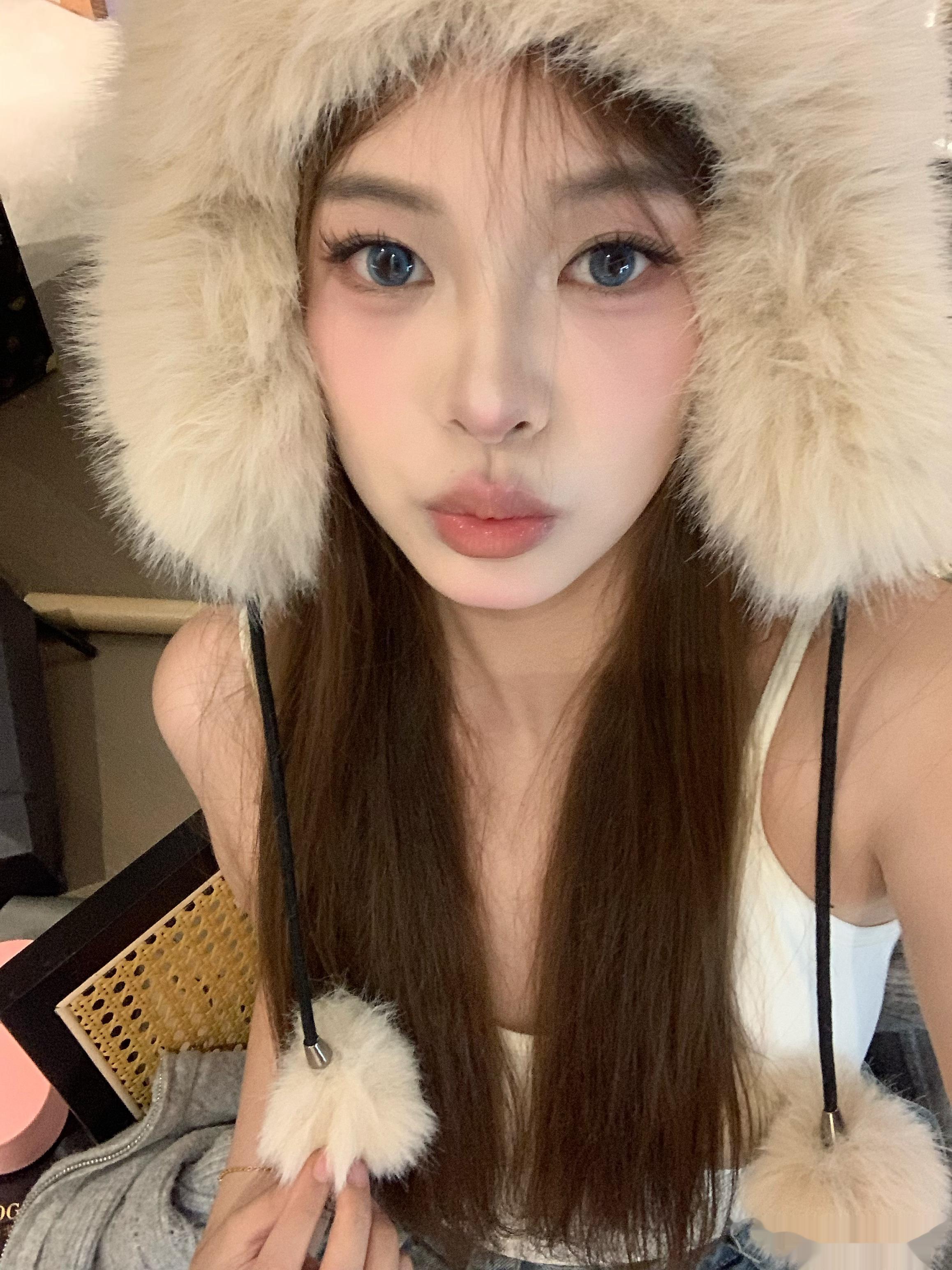 毛茸茸🫨 ​​​