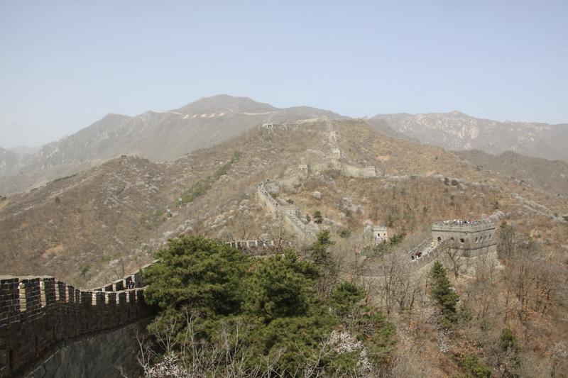 下雪天爬长城，那快乐谁体验谁知道！上周我去了雪后的慕田峪长城，本担心低温路滑，可