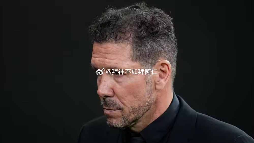 据《每日体育报》报道，马竞主帅西蒙尼正面临巨大困难，接下去他不仅要面对强大的巴萨