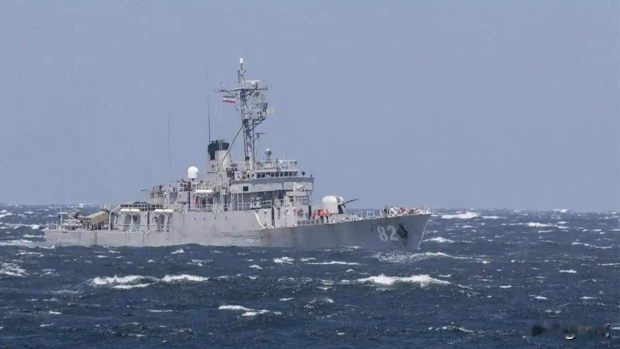 特朗普再下狠令！霍尔木兹海峡，火药桶彻底被点燃！
 
当地时间4月23日，特朗普