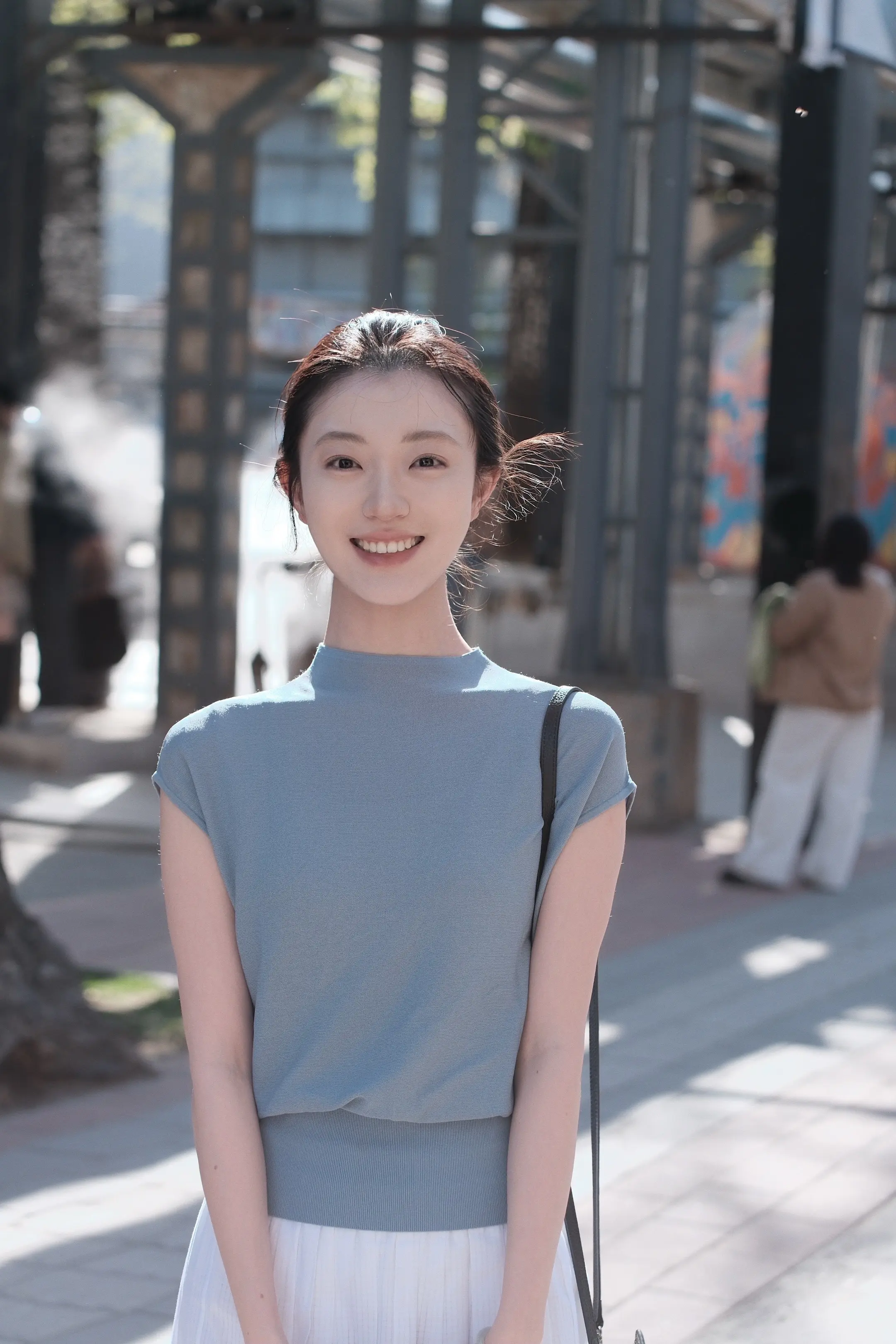 天色不早了，我们逃吧