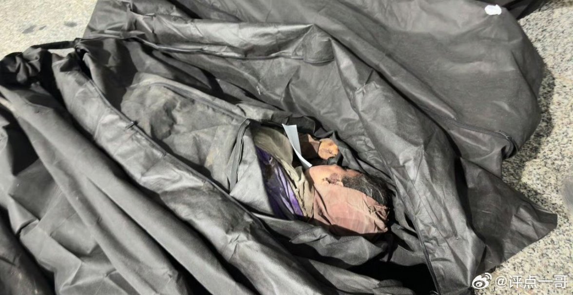 伊朗打美国和以色列的军事设施，而美以却袭击平民为主，包括学校……伊朗确认继任者后