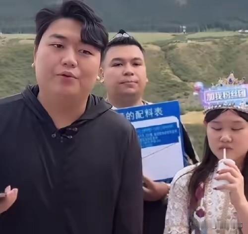全红婵做梦都没想到，自己的哥哥全进华直播时被追问向广西灾区捐款情况，当他无奈晒出
