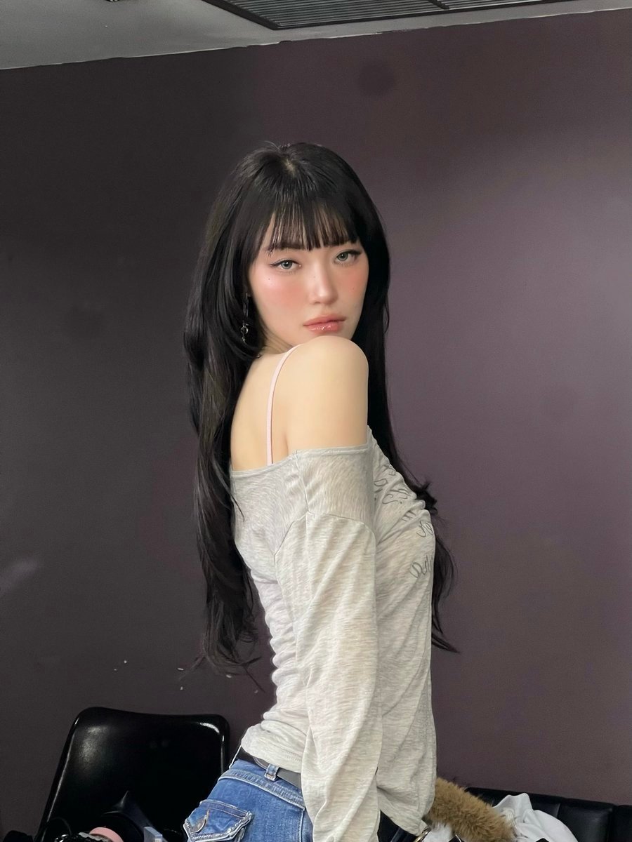 JanJingjing 🦊🐯janjingjing🐱Jing X更新260