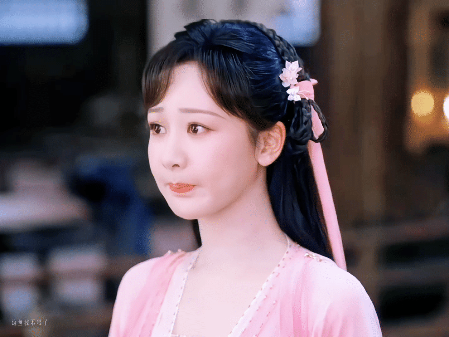 迪丽热巴和杨紫的古装真的有人看吗？这也太普了 ​​​