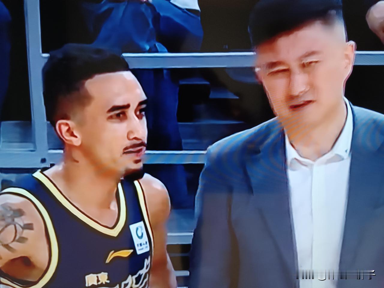 四川男篮今晚赢广东队只有百分之一的可能性，虽然两队实力悬殊巨大，但是，四川队在主