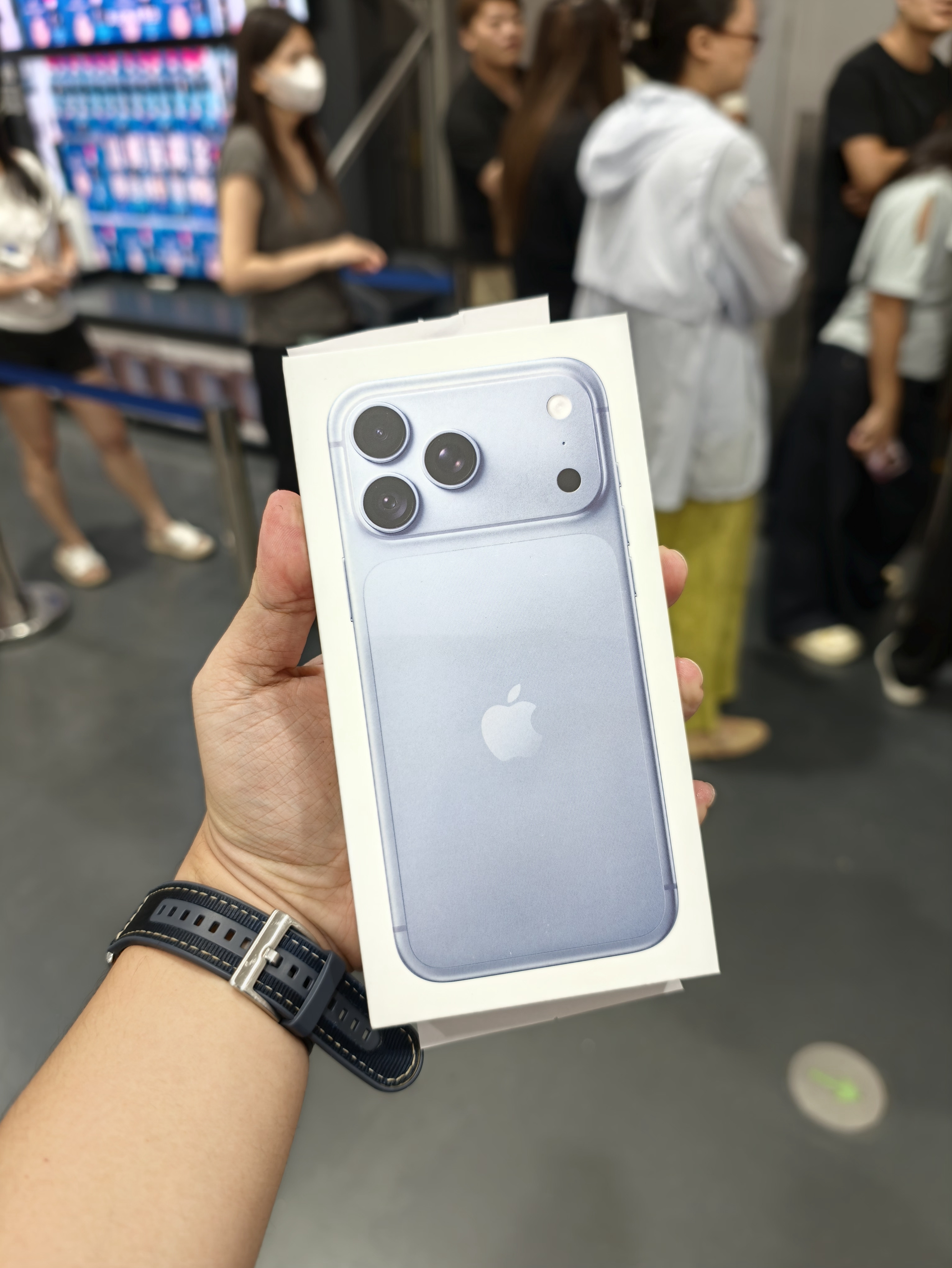 iPhone 18 Pro 系列和当年iPhone 13 Pro太像了，外在不变