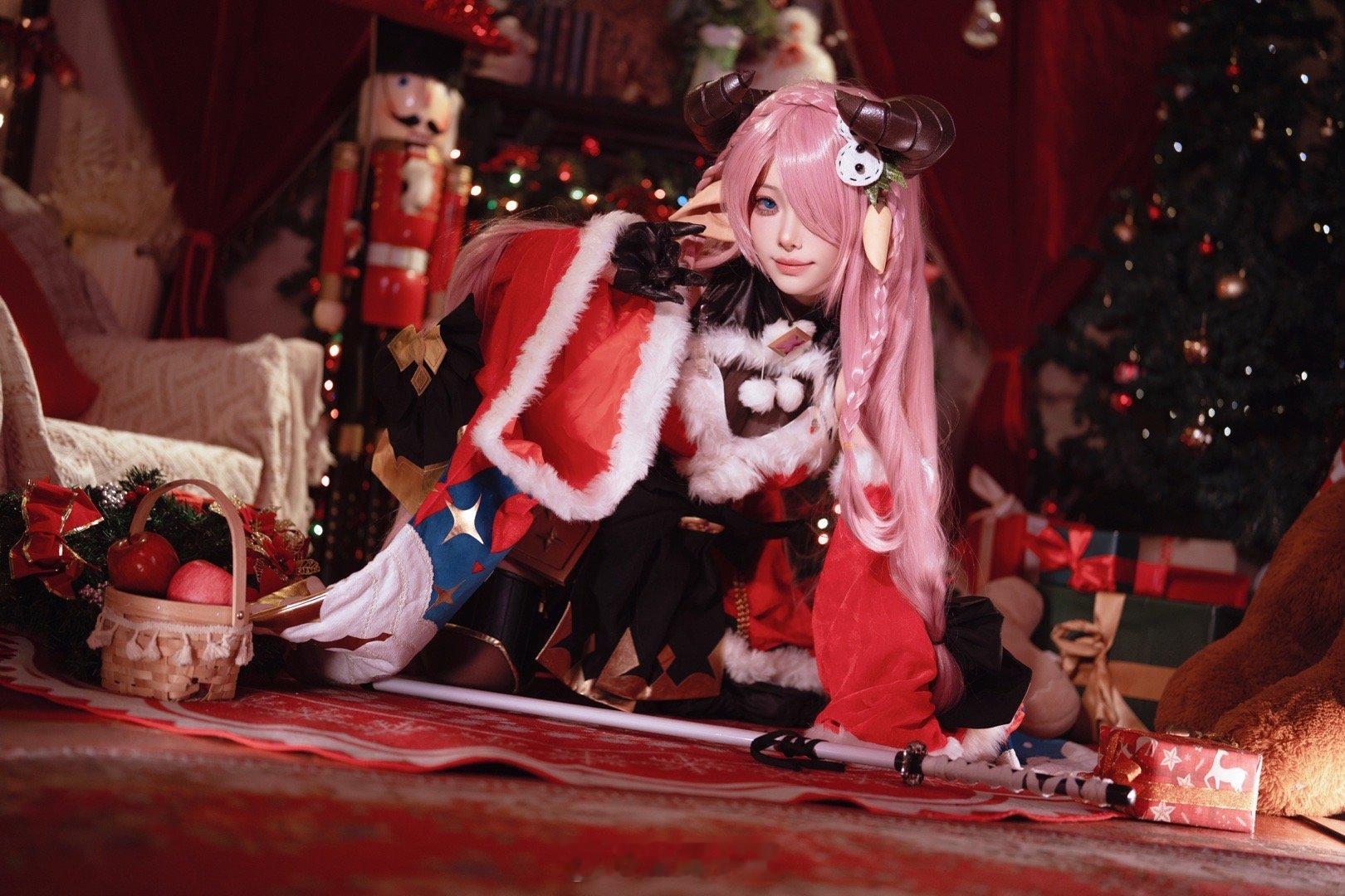 嘿嘿😈圣诞节发这个 