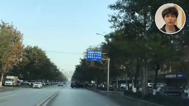 #男童随母游荡 能否强制介入#西安3岁男童衣不蔽体跟妈游荡,官方回应来了#热点聚焦##微博视频精选大
