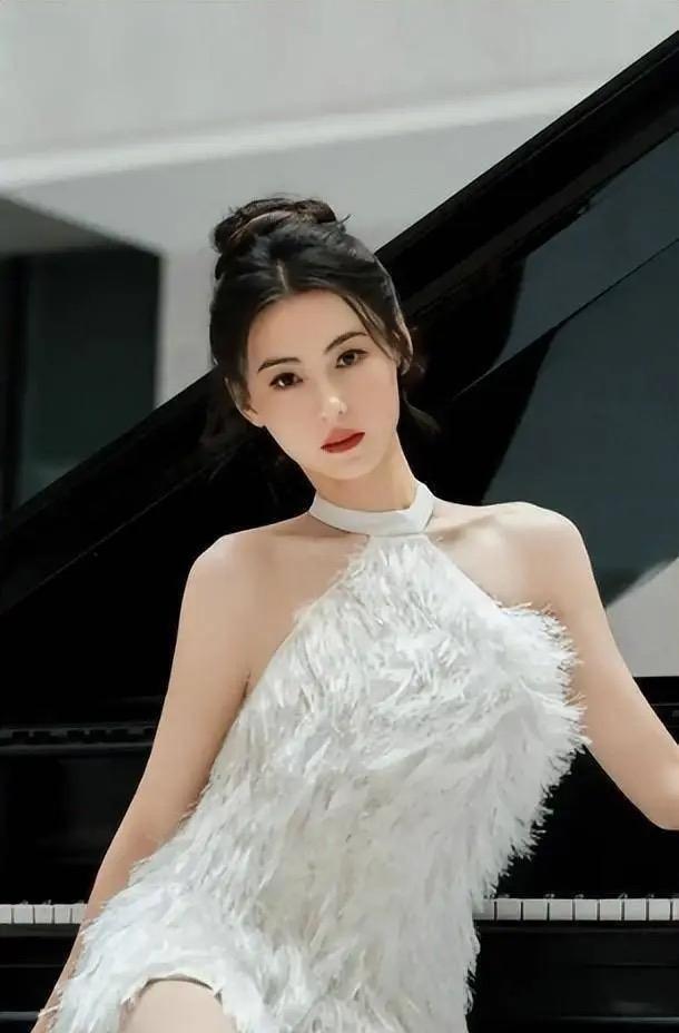 怪不得张柏芝能把孩子和前夫问题处理的这么好，婆家生存指南被他玩的够明白啊，所以更
