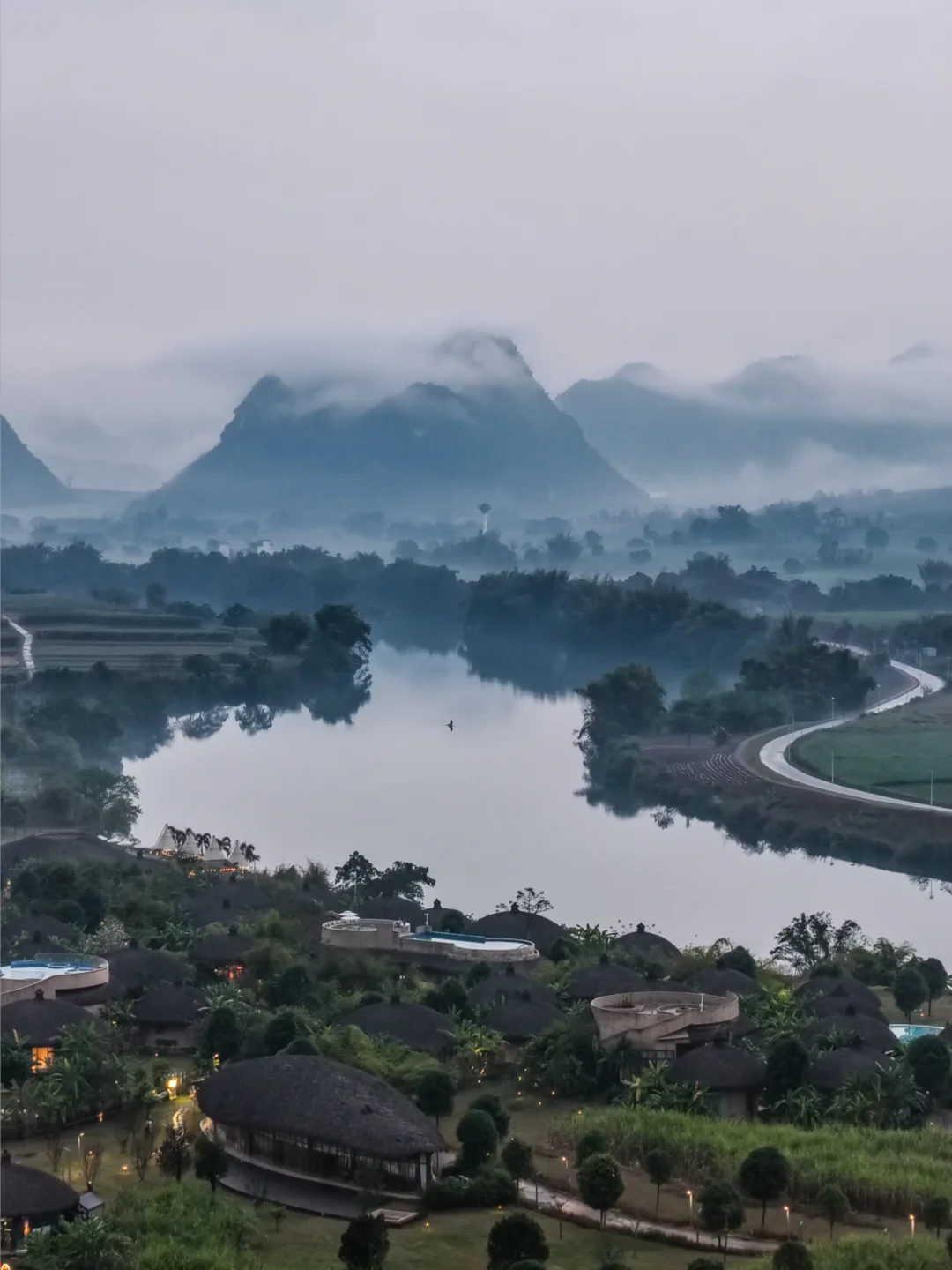 崇左丨喀斯特版的“烟雨江南”美出圈了！