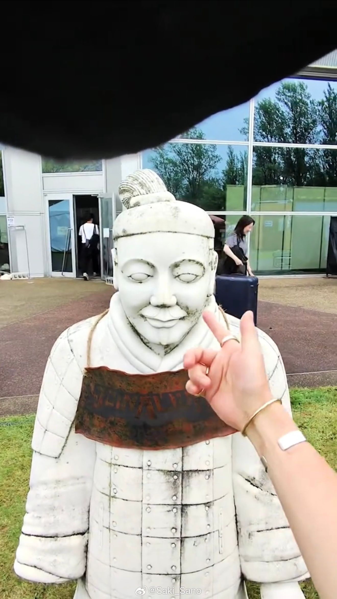 zyly你真的很搞笑 