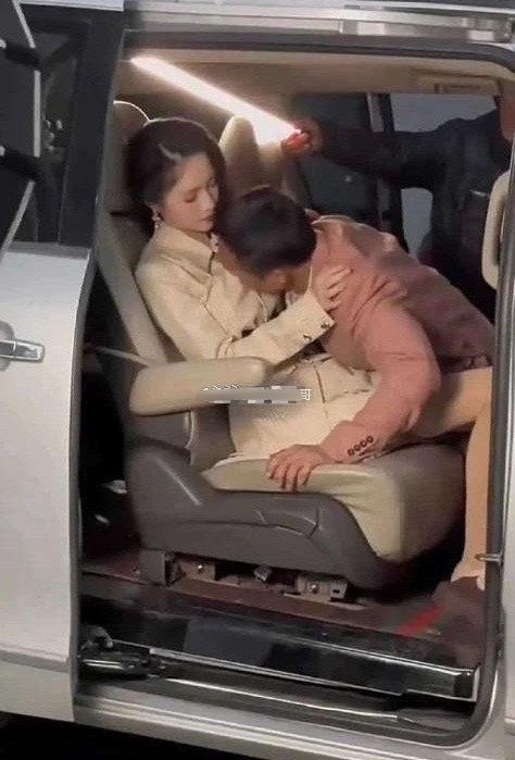 演员的信念感是真牛啊…这一般人可忍不了这种 