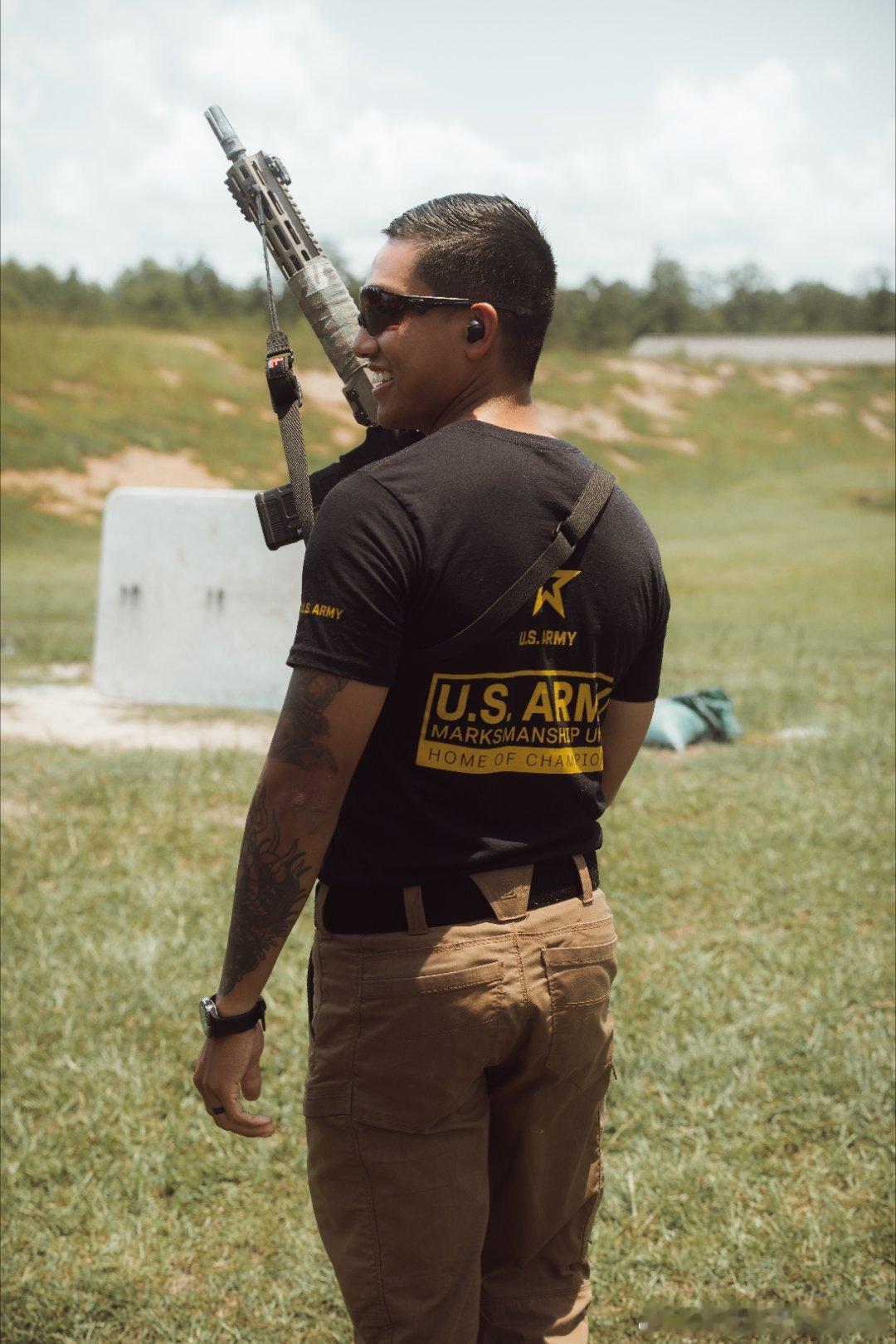 2025年6月12日，U.S. Army marksmanship Unit在佐