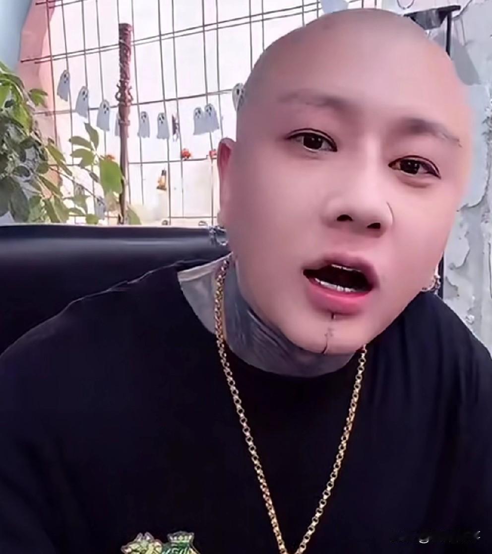 方丈已封一星期，阿宇分析方丈去北京开会证明不可能永封！

           