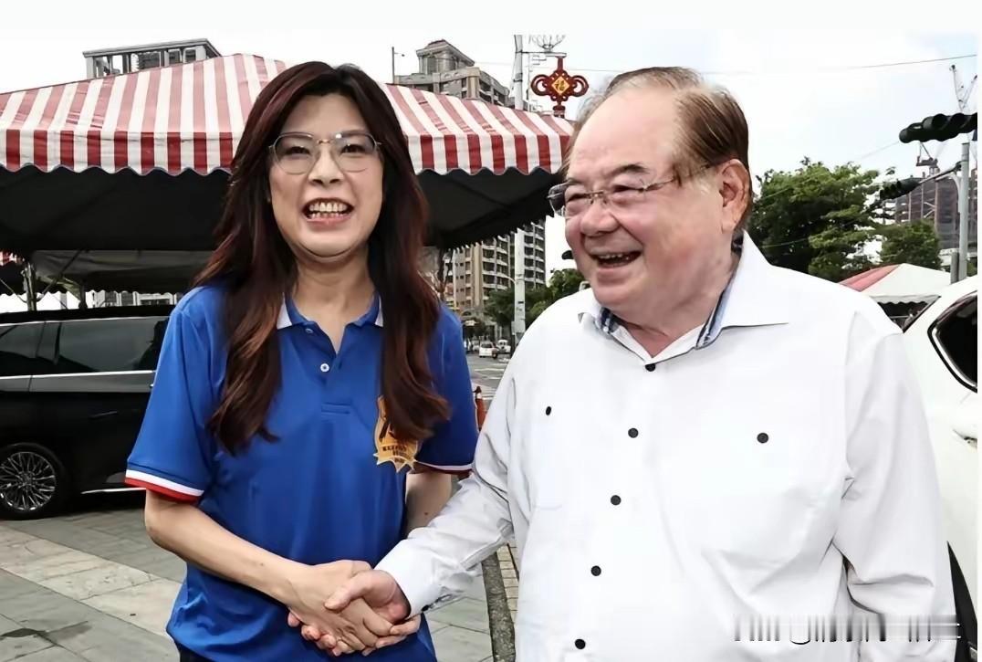 久违了，终于拿到年终奖！

新年新气象，九年来第一次国民党开始发出年终奖，金额虽