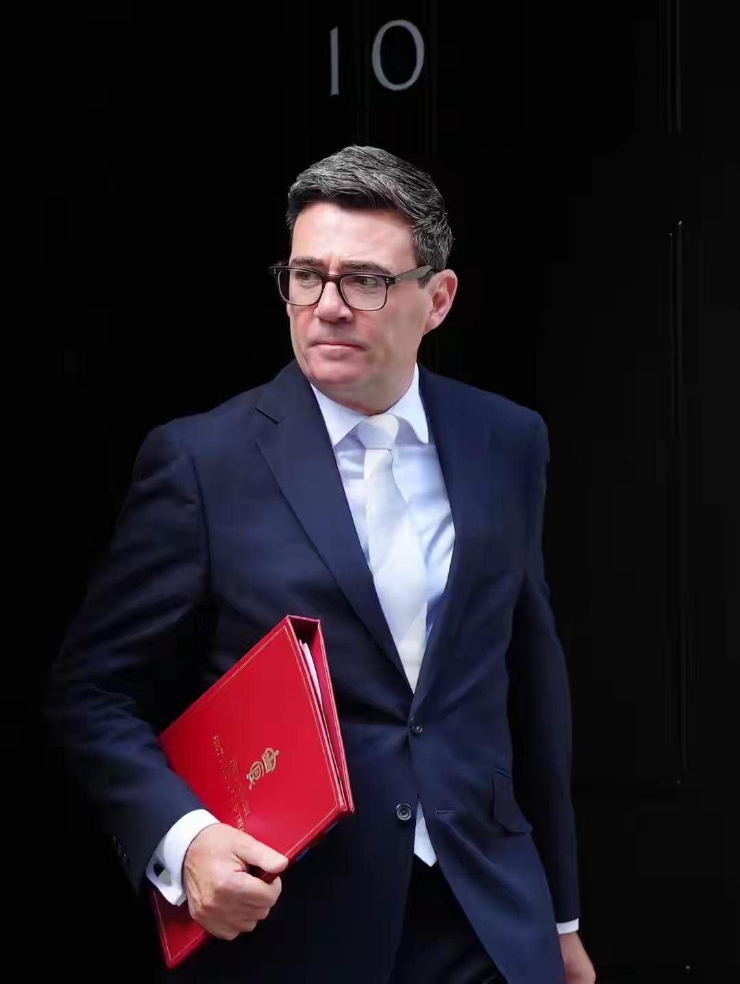 英国要切断与以色列非法定居点的贸易，以色列直接放话：你敢动我，我就动你！这场外交