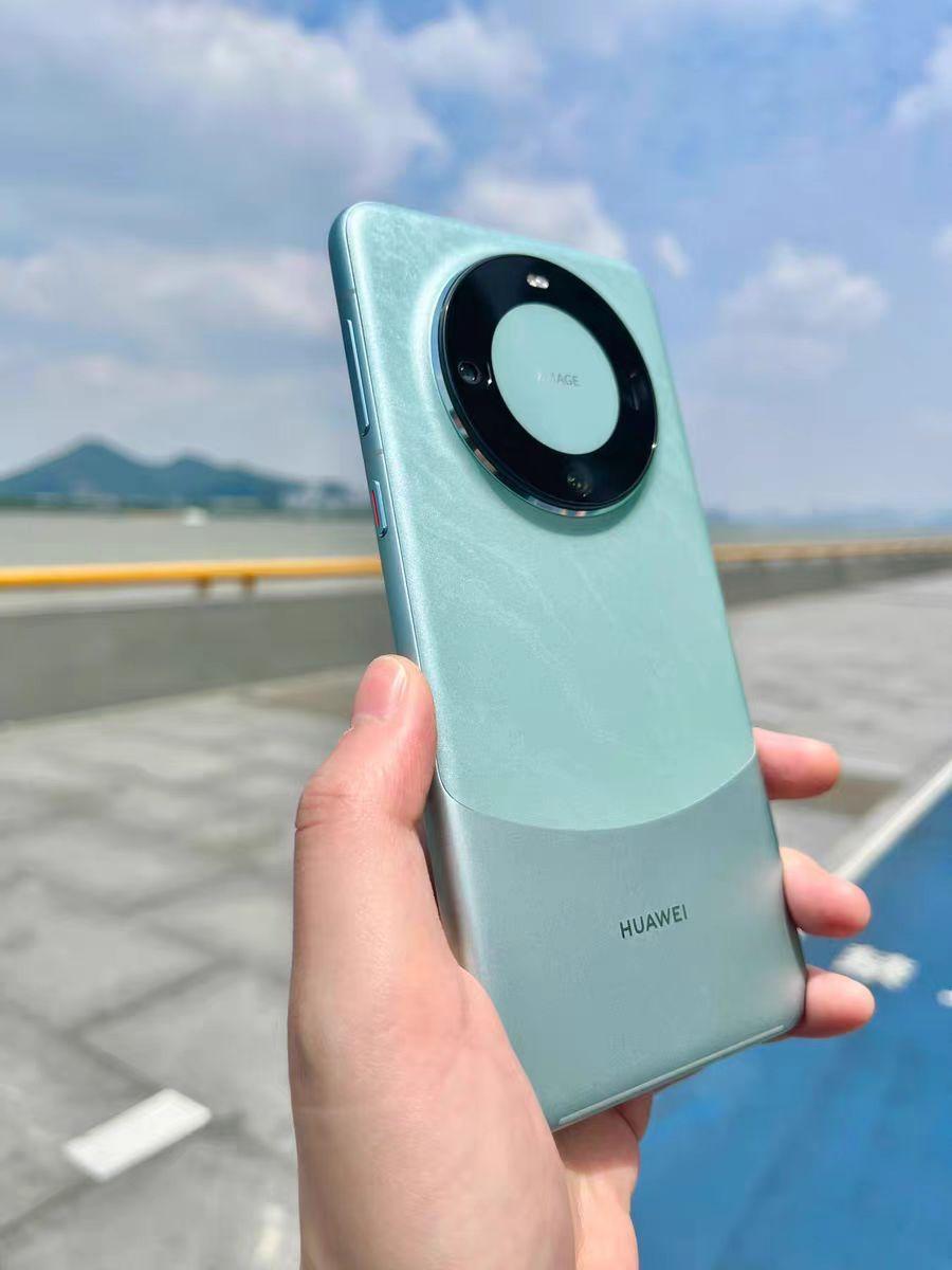【抽奖福利接着送】直接送华为Mate系列经典旗舰一台，简单点一点就能参与，咱粉丝
