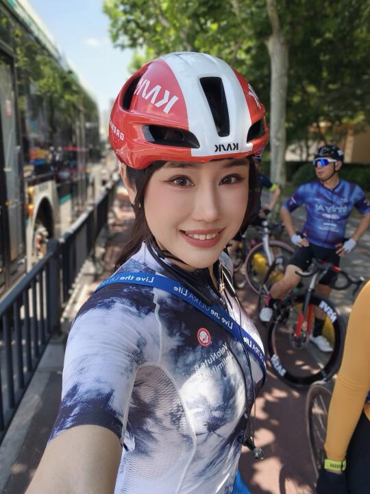 40度骑车遇到偶像张京坤