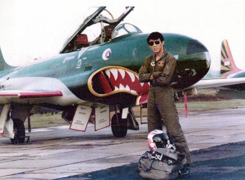 世界教练机动态 20 世纪 80 年代印度尼西亚空军的洛克希德 T-33 教练机