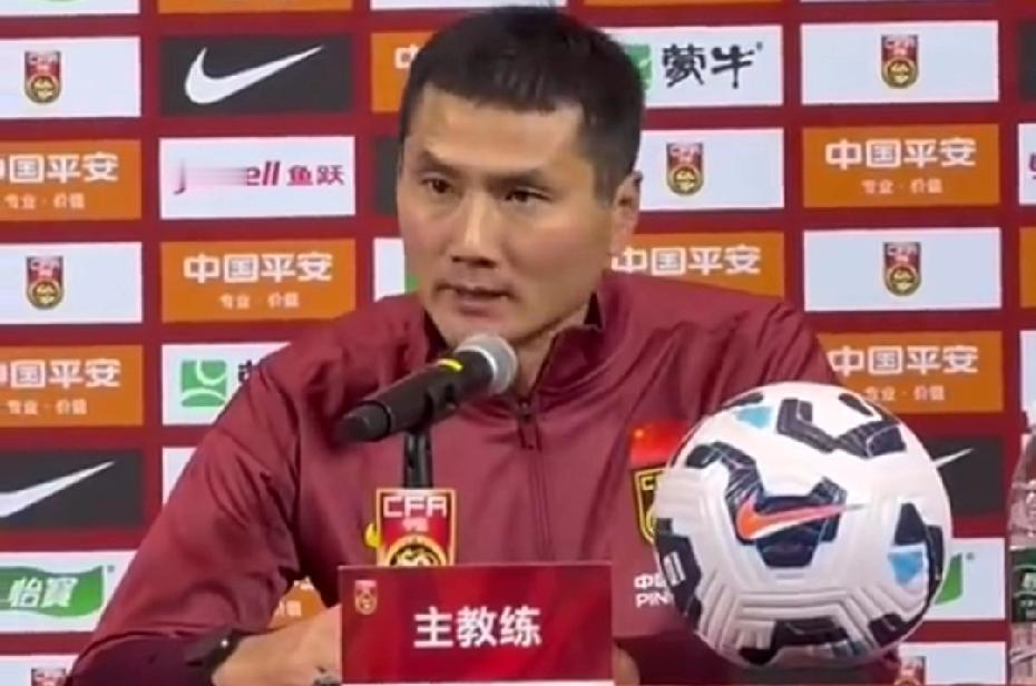 邵佳一以梅罗作为参照来对待中国男足的新老交替问题，这真的让球迷的心凉了半截！
梅