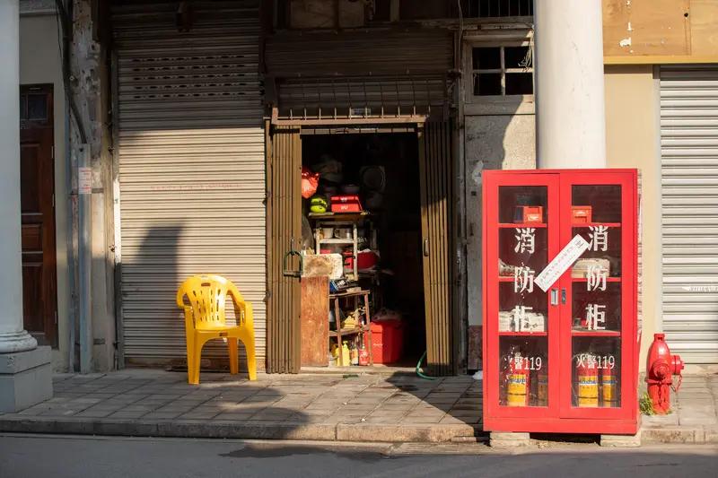 太痛心了，汕头这场火灾带走了12条生命，而且遇难者是四代同堂。事发地是临街的五金