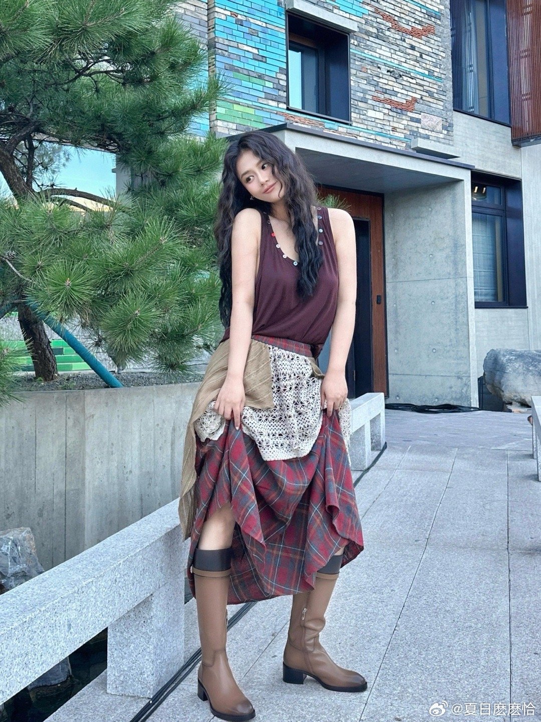 马思纯张哲轩分手终于啊终于马思纯在《天真不天真》播客中坦然承认单身，这段备受争议