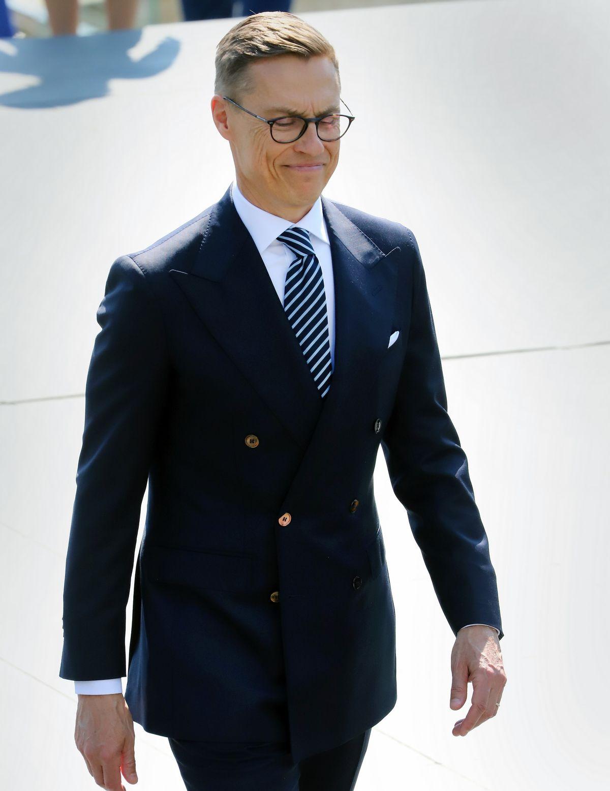 斯图布称乌克兰事实上已经赢得战争，俄本土纵深正失去绝对安全

2700公里，过去