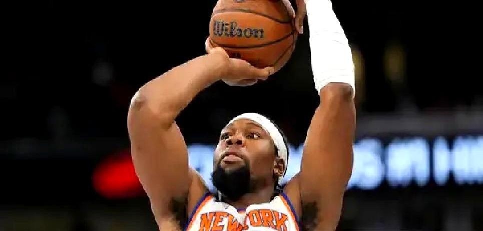 NBA的烫手山芋，回欧洲直接成大神。

尼克斯当年给埃文·富尼耶大合同，指望他当