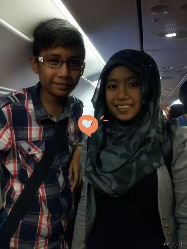 马来西亚小伙一番话震得台独分子们无地自容。
他说：真得搞不懂你们台湾人，为什么这