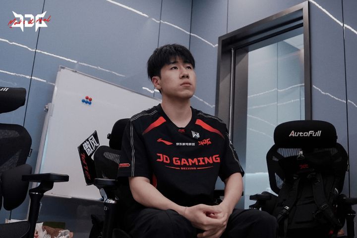 GALA赛后发文道歉：今天发挥太差了，我会好好调整，今年后面比赛会c的。emmm