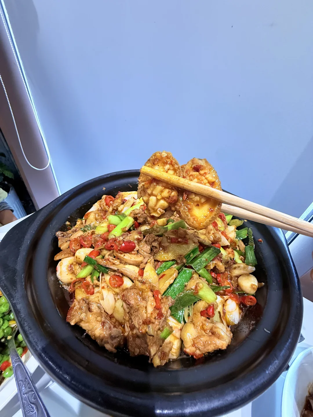上饶这家鲍鱼烧鸡不允许有人忤逆它。。。