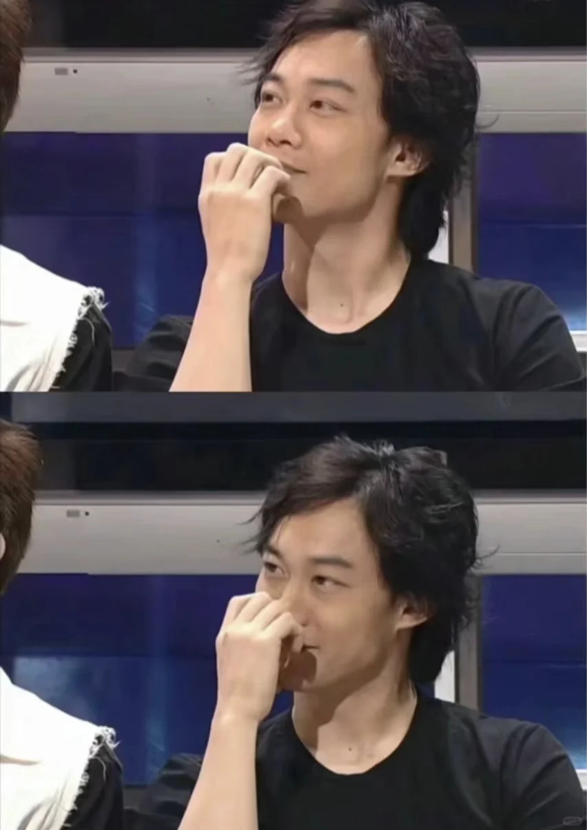 你这完美的下颌线可怎么办啊😭