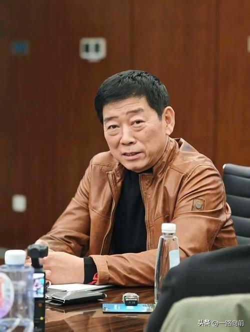 魏建军称，欧美日车企在新能源赛道落后，不是因为技术不行、产业链不全，只要他们全力