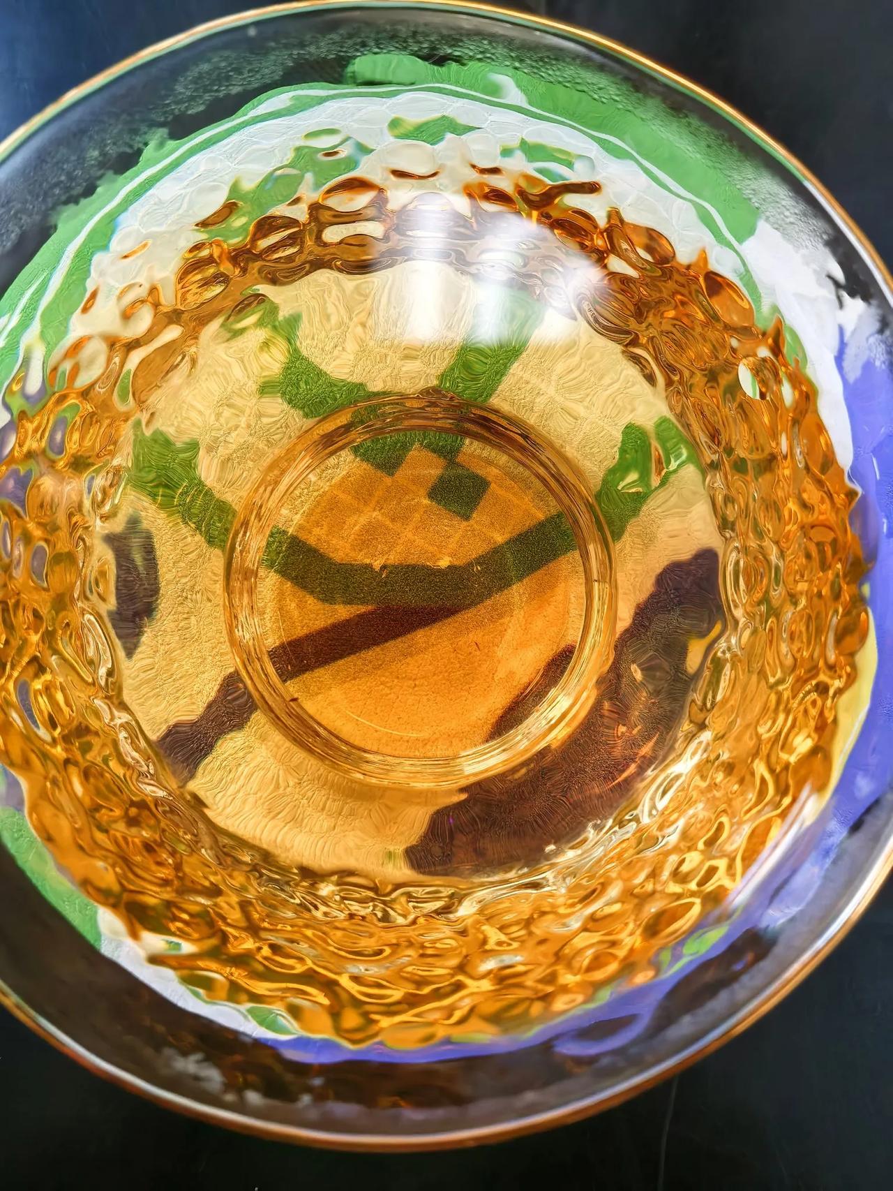 “打牌产生的荷尔蒙，比恋爱更高。”（毛尖）
“如果有人一起打牌，我也不会去约会的
