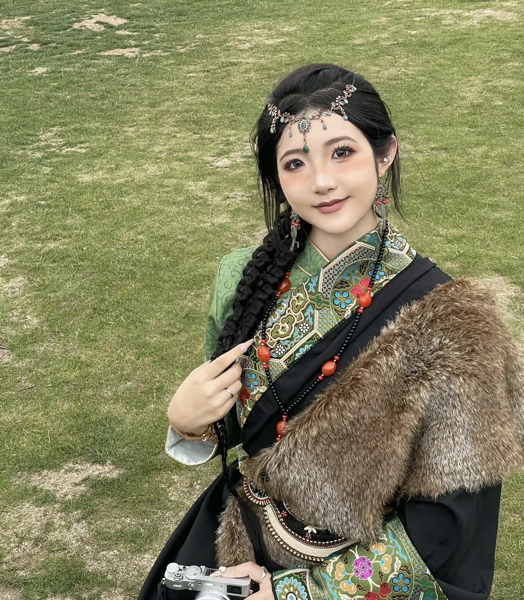 香格里拉藏服出租