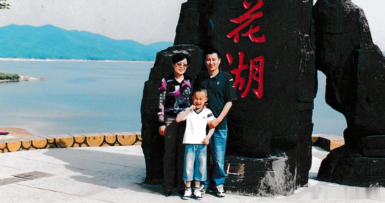 麒麟 王楚钦好可爱好可爱🫳🏻 qeelin品牌代言人王楚钦 ​​​