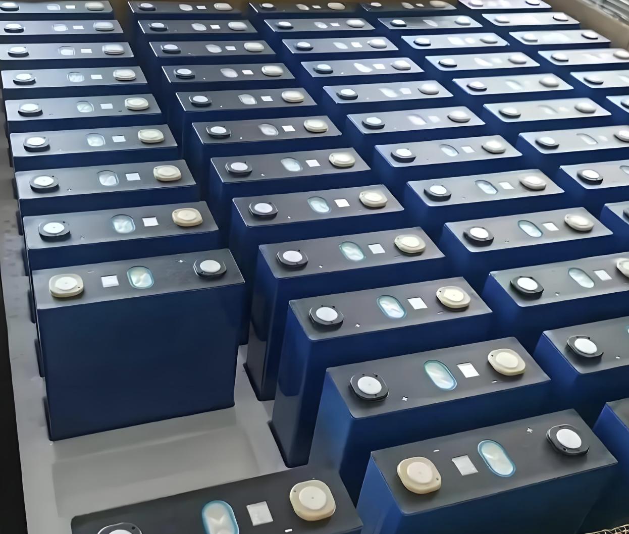 干汽车竟然不赚钱！但为啥干家电的盖房子的做广告干、扫地机器人的各行各业形形色色的