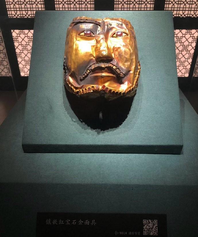 丝路回响精彩开幕！走进展厅，仿佛穿越千年，新疆丝绸之路上的璀璨明珠与深刻文明印记