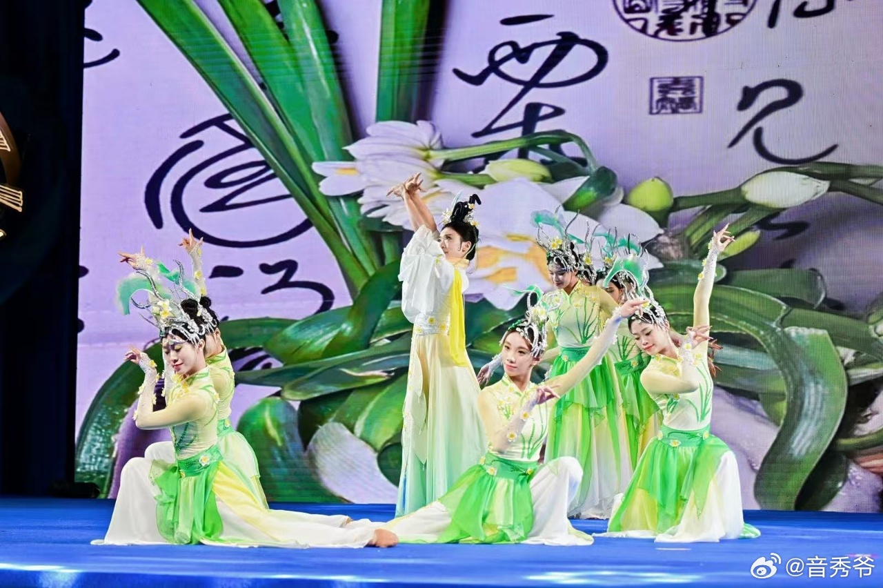 中国钟表，不止于计时。 第七届蓝光杯钟表设计大赛颁奖典礼在漳州圆满落幕，67件佳