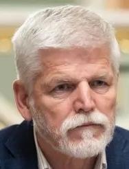 现实就是这么残酷，乌克兰如果想要和平、想要保住大部分国土，不做出“令俄罗斯满意”