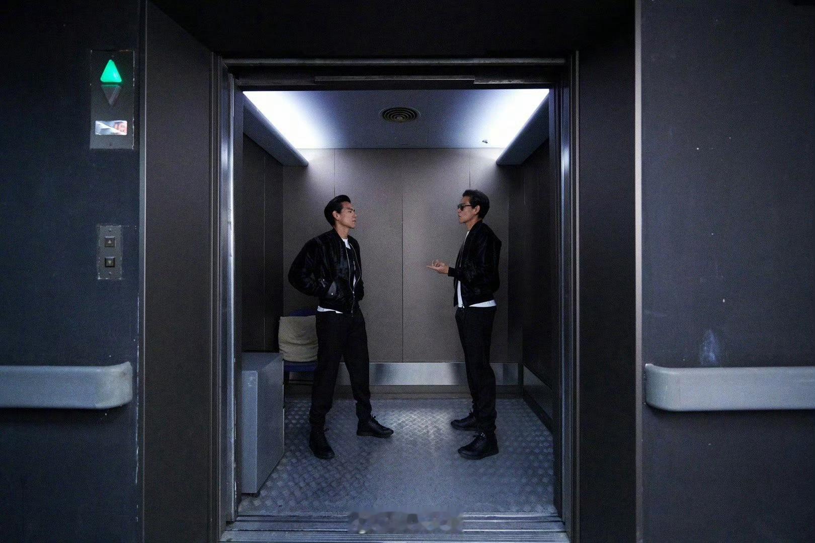 「All black in Berluti 北京 來了 」一一 6年前